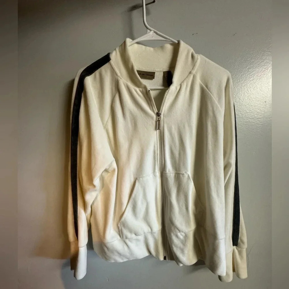 I.E. Relaxed women’s Hoodie soft white velour track zip Jacket size‎ xl athletic